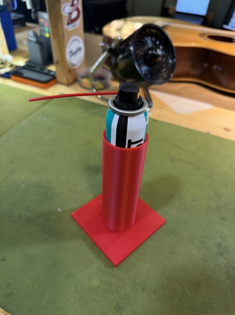 Gluboost accelerator caddy sleeve