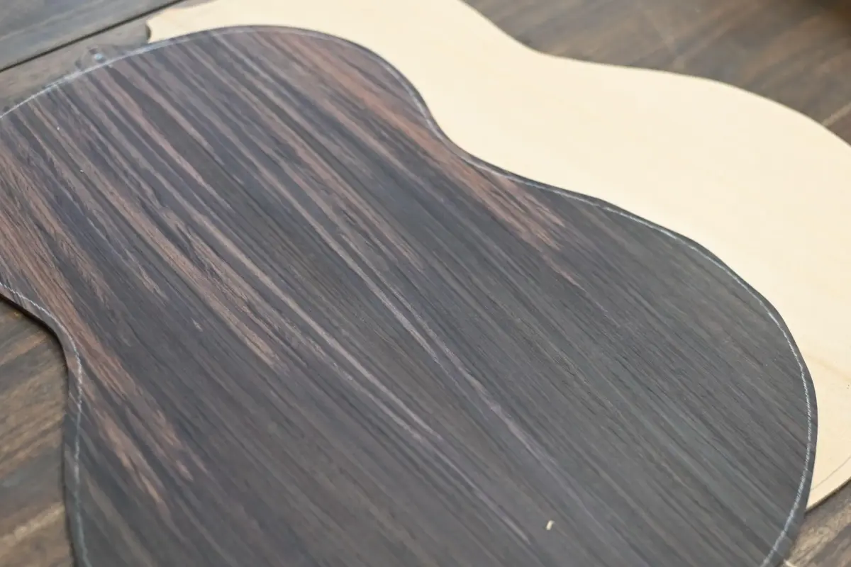 105: Indian Rosewood and Cedar